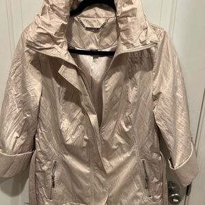 White House Black Market Shimmering Light Tan Trench Coat